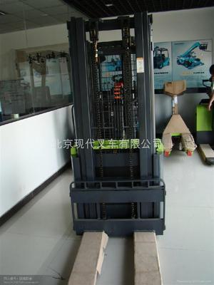 龍工HS23-14電動(dòng)堆高車 來(lái)自中國(guó)湖南的高效物流搬運(yùn)解決方案